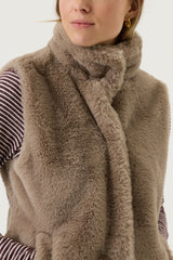 Gilet fausse fourrure taupe