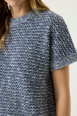 Pull bleu